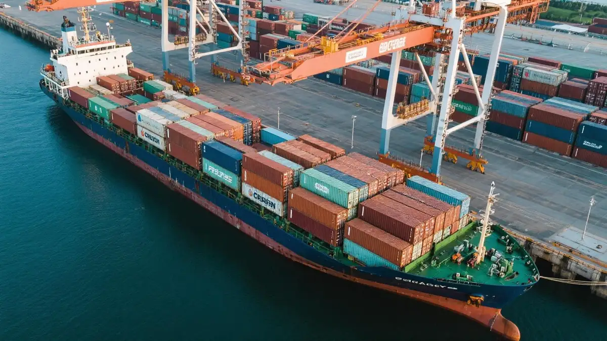 shipping-container-from-china-to-saudi-arabia