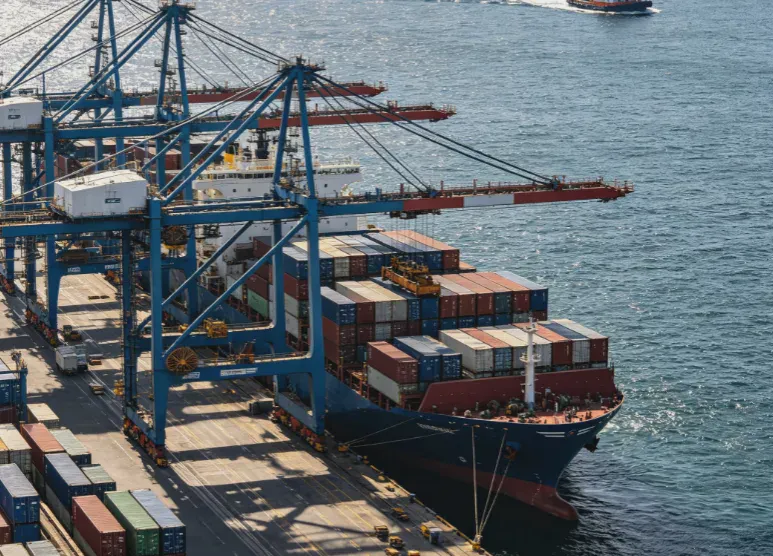 Cost of shipping Container from China to Romania