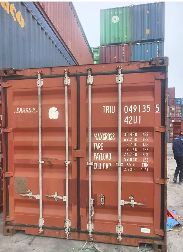 Shipping Seamless Steel Pipes from China to UAE