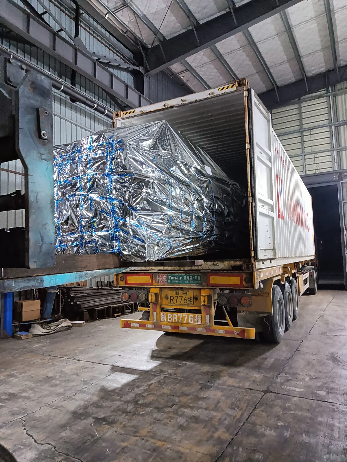 Shipping Computerized Embroidery Machines from China to Mexico