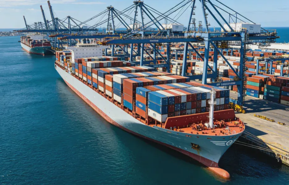 Shipping cost from China to Kuwait
